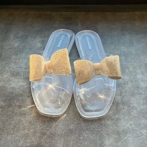 Steve Madden Clear Jelly Rhinestone Bow Slides